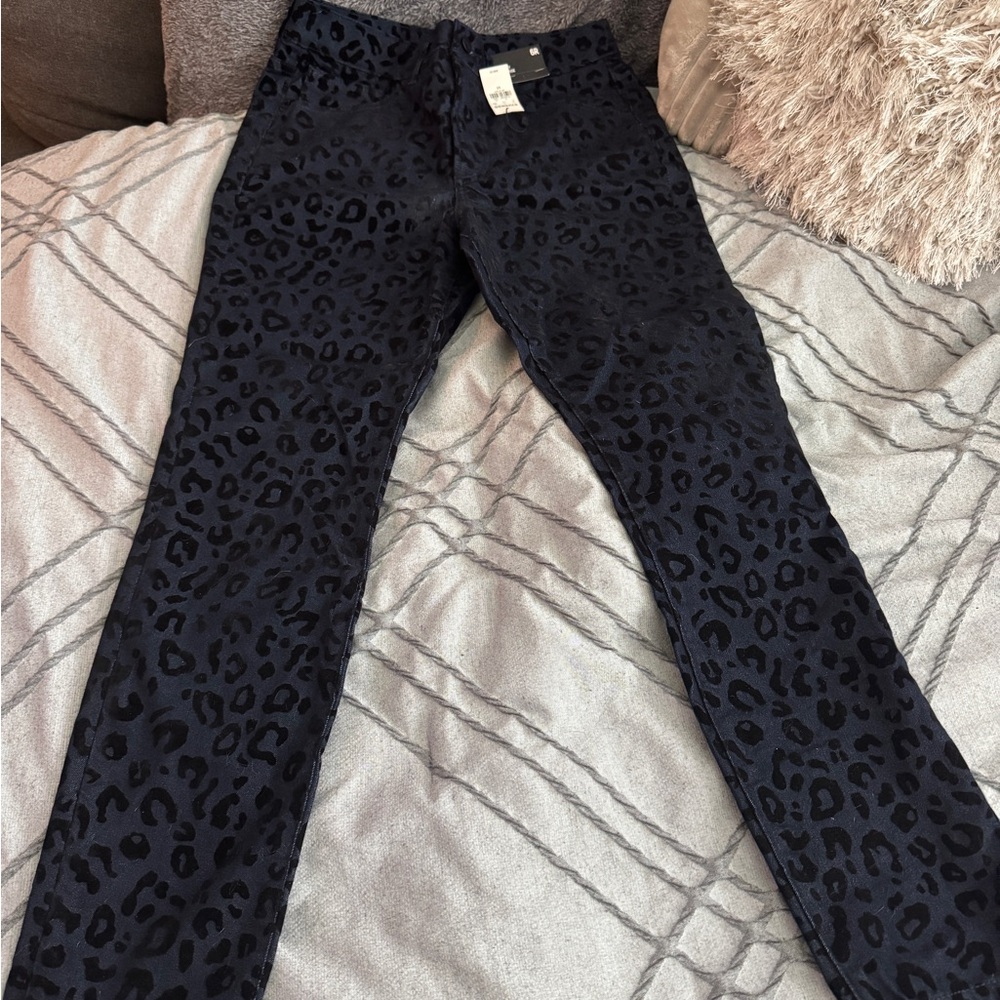 NWT Express High Rise Skinny Jeans Black Velvet Flocked Leopard Size 6R $98